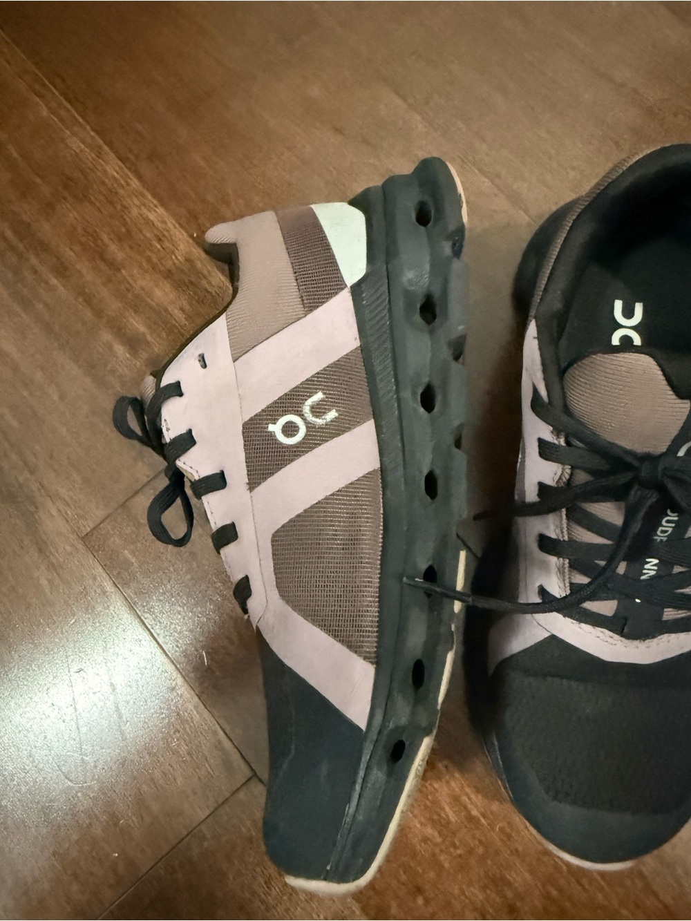 On Running Men’s Athletic Shoes in Pink and Black